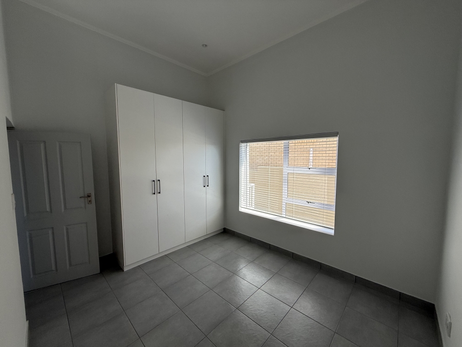 3 Bedroom Property for Sale in Hartenbos Heuwels Western Cape